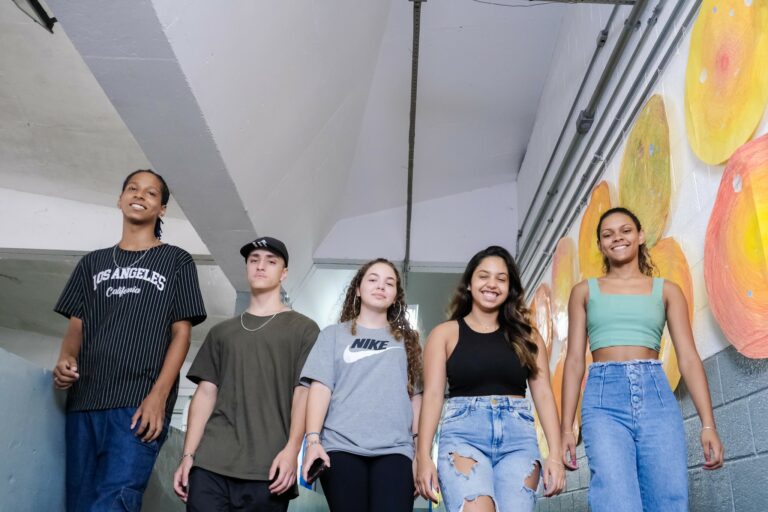 Alunos do Ensino Médio da Baixada Santista têm até sexta-feira para definir curso técnico de preferência para 2025