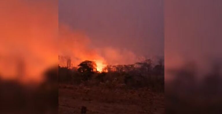 Queimada entre Santo Antônio do Aracanguá e Lourdes chega ao sexto dia e mobiliza Defesa Civil