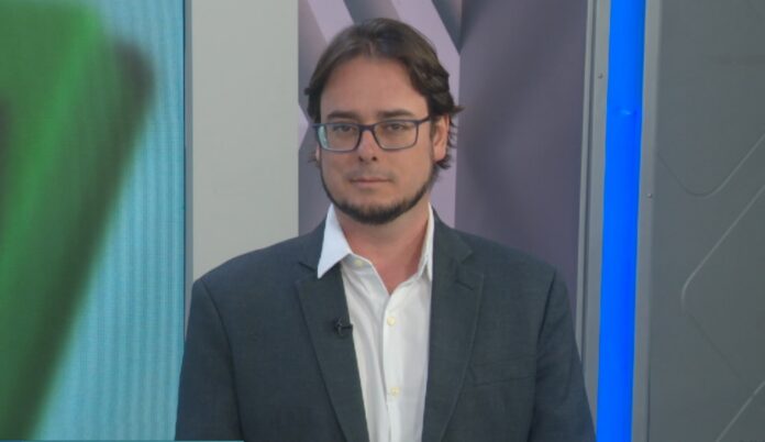 Pedro Tourinho explica ao vivo propostas à cidade de Campinas Pedro Tourinho explica ao vivo propostas à cidade de Campinas