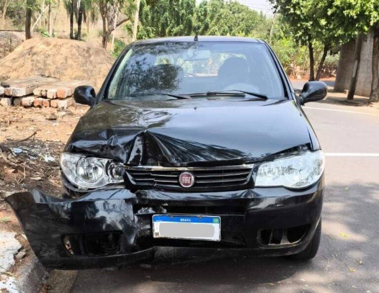 Polícia Civil recolhe carro suspeito de atropelar motociclista em Araçatuba