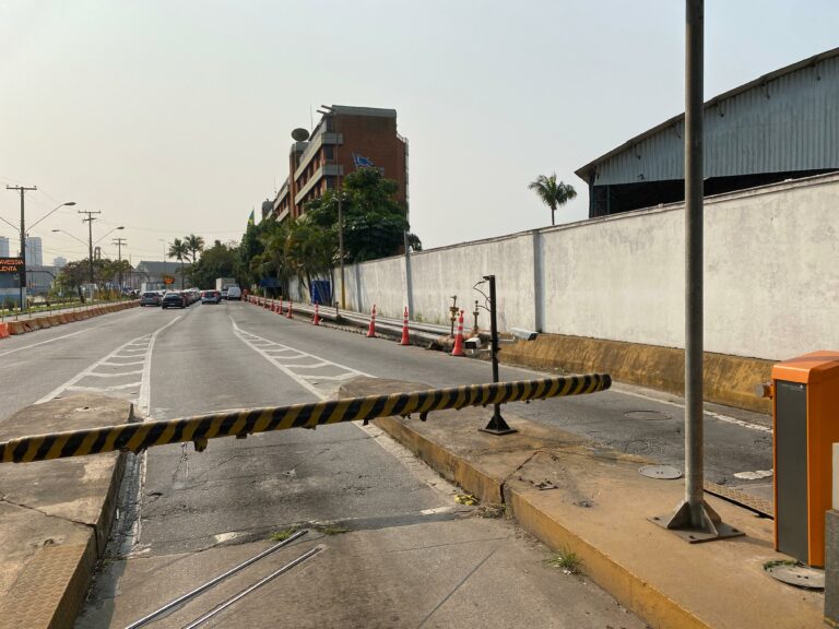 Faixas de embarque sentido Guarujá/Santos na travessia de balsas serão interditadas; Saiba mais