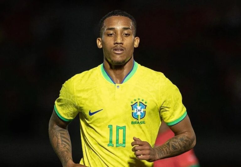 Cria do Botafogo-SP é convocado para a Seleção Brasileira