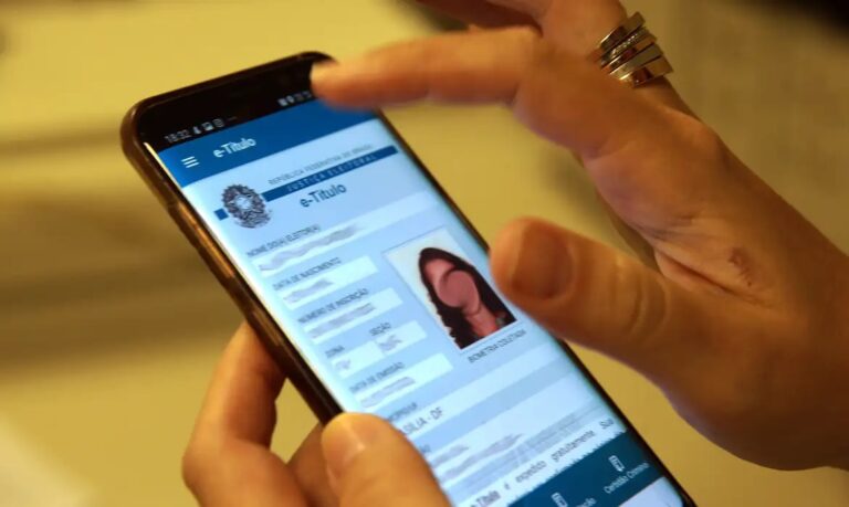 Justiça eleitoral recomenda atualização do e-Título antes das eleições
