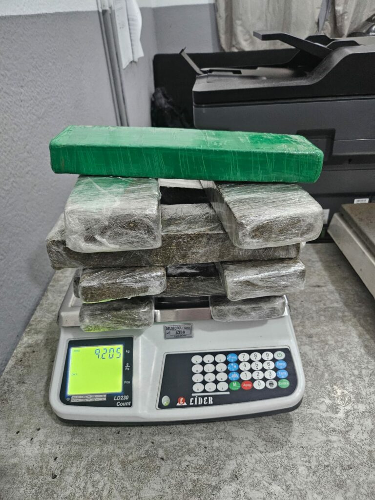 Casa utilizada para armazenamento de droga é encontrada em Guarujá