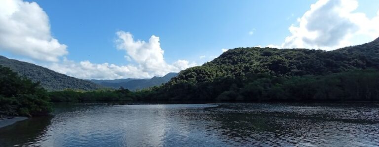 Corpo é encontrado dentro de rio em Ubatuba