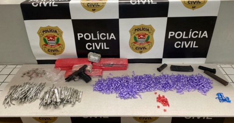 Polícia apreende mais de mil tubos de cocaína além de outras drogas e armas em comunidade de Santos