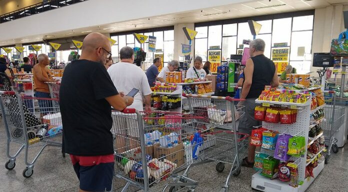 Vendas no varejo crescem 4,4% em julho em relação a 2023