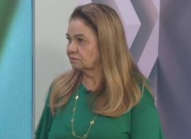 Candidata Angelina Dias explica propostas de campanha ao vivo