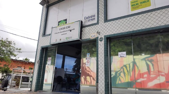 ‘Pobre preta’: idosa é presa por injúria racial no Guarujá