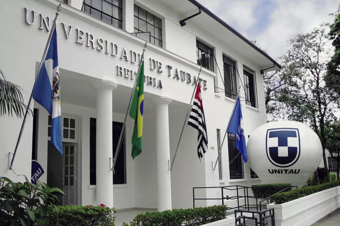 Unitau abre concursos para professores em Caraguá e Taubaté