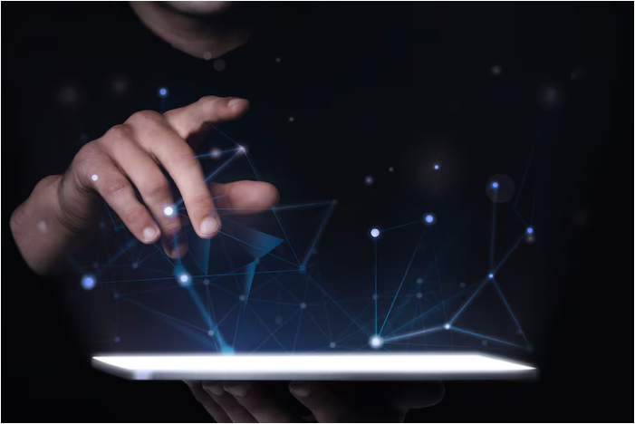 Transformação Digital avança no Brasil em 2024, aponta pesquisa da Fundação Dom Cabral