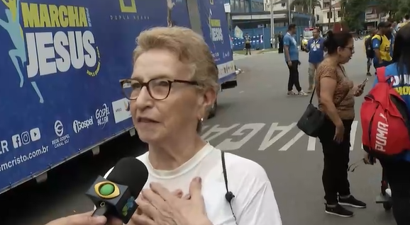 Veja como foi a primeira edição da Marcha para Jesus em Santos