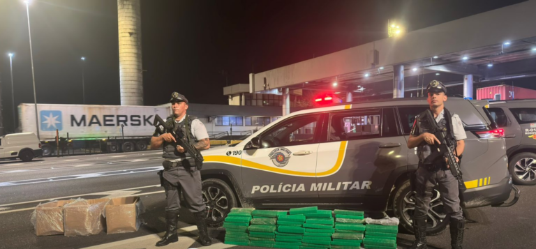 Motorista tenta fugir mas é preso com mais de 125 kgs de maconha em rodovia do litoral de SP