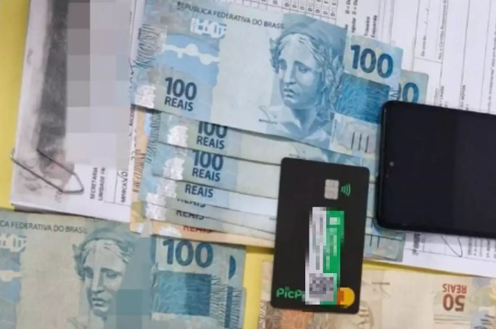 Motorista é preso por lavagem de dinheiro com R$ 3 mil em espécie e cartões bancários em São Vicente