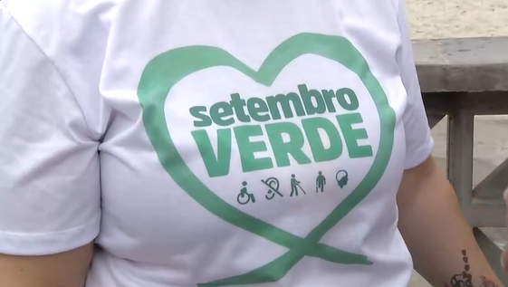 Apae de São Vicente realiza caminhada em prol do Setembro Verde