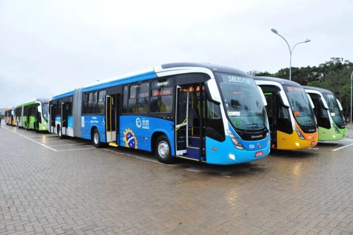 Prefeitura de São José prorroga contrato com empresas de ônibus até 2026 Prefeitura de São José prorroga contrato com empresas de ônibus até 2026