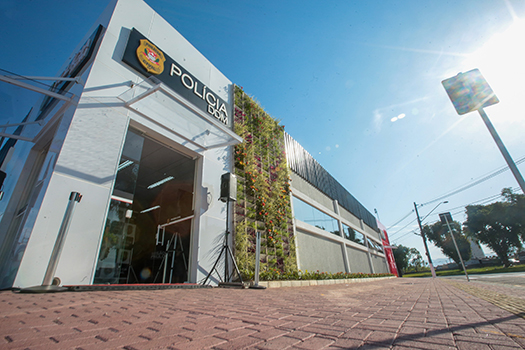 Delegacia de Defesa da Mulher de Praia Grande é alvo de furto, fica sem energia, e vítimas não conseguem registrar B.O