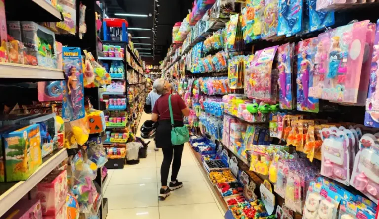 Comércio de Araçatuba terá horário especial para o Dia das Crianças