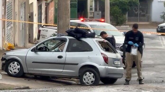 Criminosos invadem obra, rendem vigias e trocam tiros com a polícia em Campinas