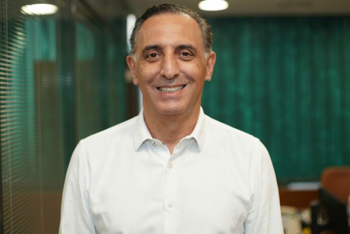 Eduardo Cury Eduardo Cury