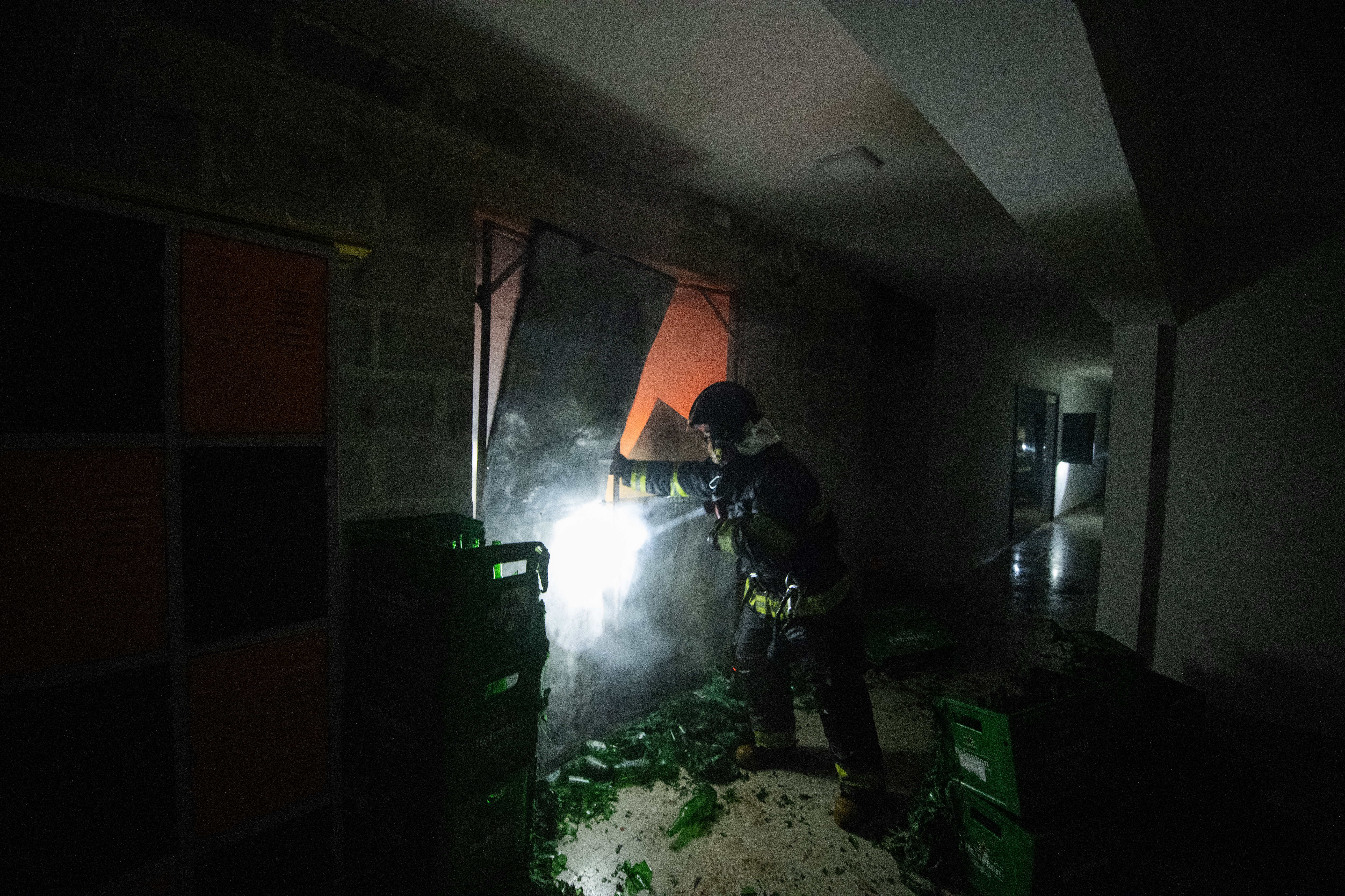 Buffet de Taubaté pega fogo e local é interditado