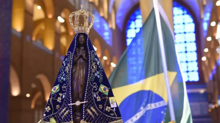 Dia de Nossa Senhora Aparecida, padroeira do Brasil; Veja a programação na Baixada Santista!