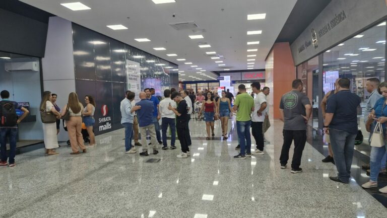 Primeiro shopping de Cruzeiro chega à cidade com 50 lojas
