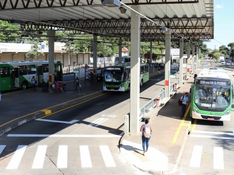 Campinas reforça linhas de ônibus para atender estudantes no Vestibular da Unicamp