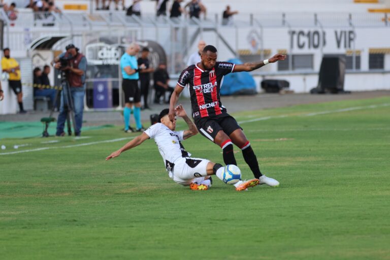 Botafogo-SP perde para Ponte Preta e se complica