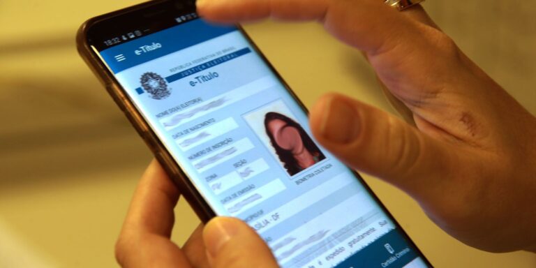 E-Título congestiona para justificativa de voto, e TSE nega instabilidade