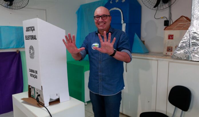 Dário lidera apuração das urnas em Campinas