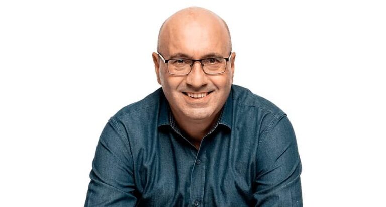 Dário é reeleito em primeiro turno com mais de 66% dos votos