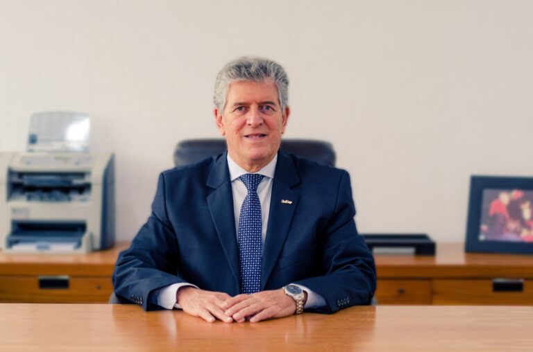 Fundação Valeparaibana de Ensino elege novo presidente