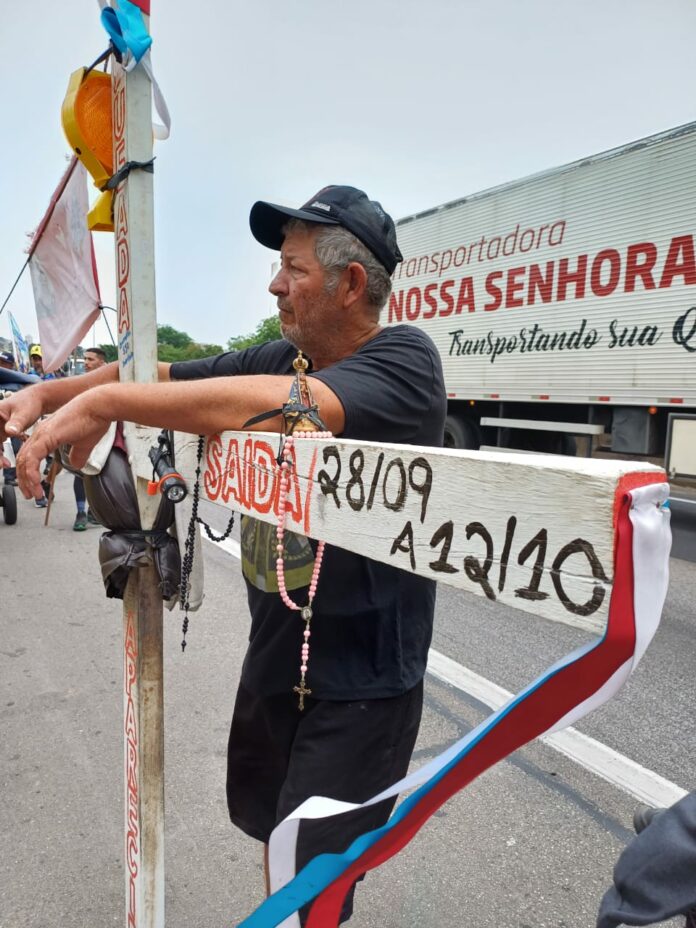 Mais de 12 mil romeiros já passaram pela Via Dutra rumo à Aparecida