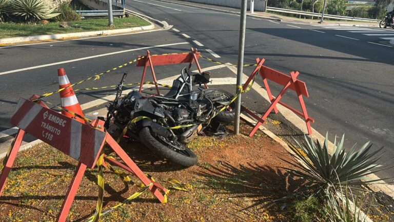 Perseguição a moto roubada termina em acidente em Campinas