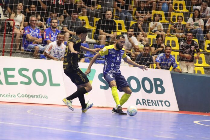 São José Futsal perde para Umuarama em 1ª partida das oitavas da Liga Nacional São José Futsal perde para Umuarama em 1ª partida das oitavas da Liga Nacional
