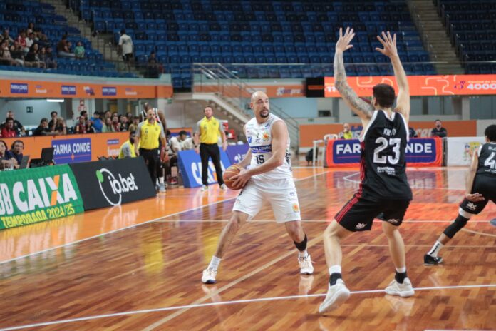 São José Basketball perde para o Flamengo e continua sem vencer no NBB