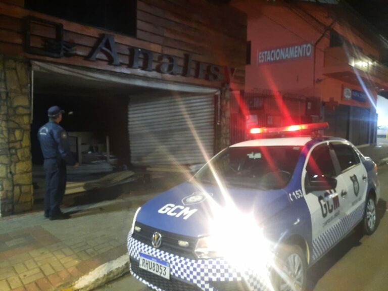 Loja de celulares em Campos do Jordão é invadida e furtada