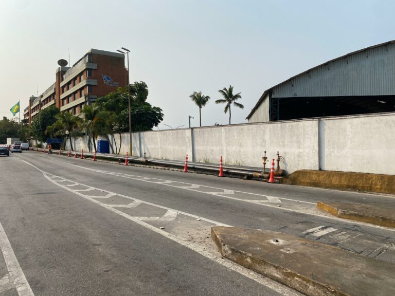 ATENÇÃO! Faixas de embarque da travessia de balsas sentido Guarujá/Santos serão interditadas neste fim de semana