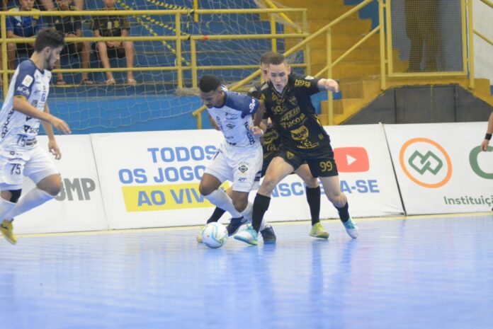 São José Futsal perde para o Umuarama e se despede da LNF