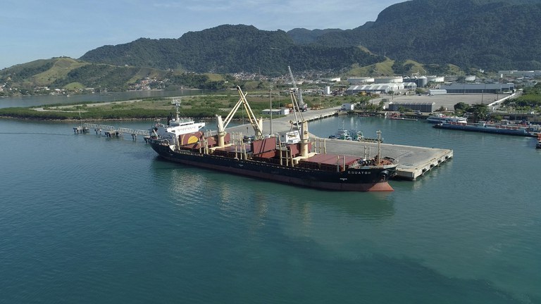 Leilão do Porto de São Sebastião prevê investimento de mais de R$ 650 milhões e aumento no transporte de cargas