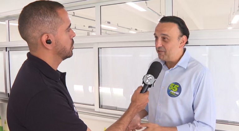 Durante votação, vice-governador exalta a importância das eleições municipais