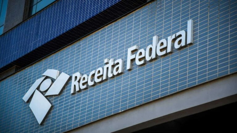 Após operação contra o PCC, Receita Federal iguala fintechs a bancos; veja o que muda