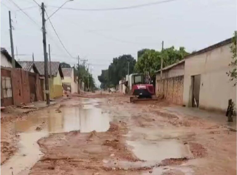 Prefeitura de Araçatuba intensifica ações para minimizar impactos das chuvas na obra de galerias no bairro Engenheiro Taveira
