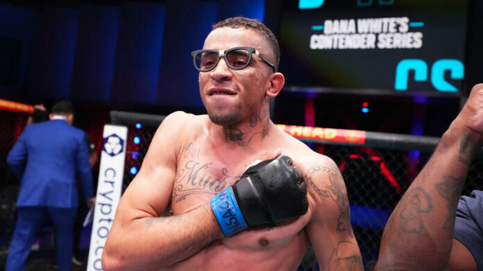 Carlos Prates, de Taubaté, fará a luta principal do UFC Las Vegas 100 neste sábado (9)