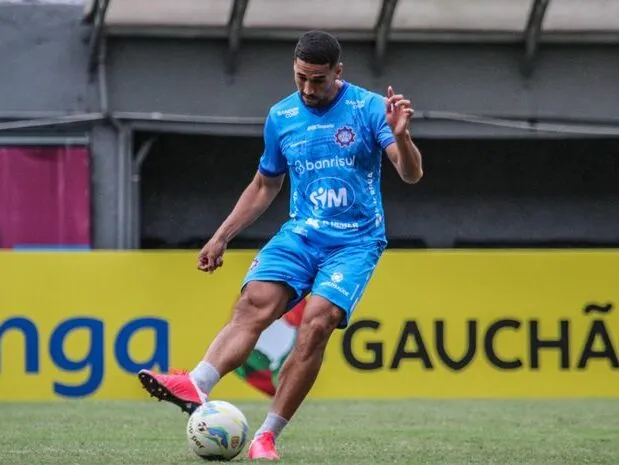São José anuncia a contratação do zagueiro Cezar Henrique, ex-Caxias, para a disputa da Série A2