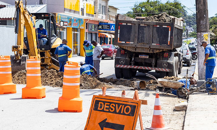 Prefeitura de Itanhaém inicia obras em principal avenida do Centro da cidade