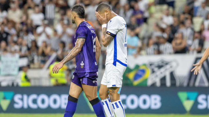 Ceará vence Avaí, adia volta do Santos à Série A e embola briga por acesso