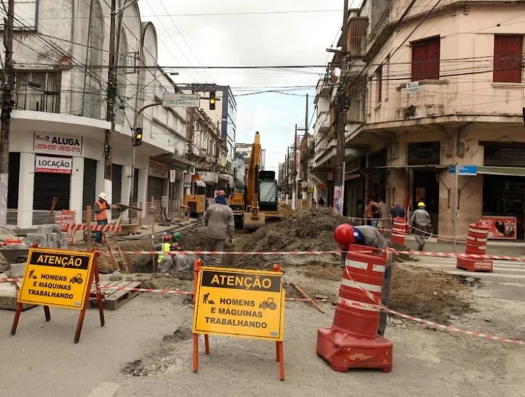 Obras pontuais interferem no trânsito da região do Centro e Zona Noroeste neste final de semana