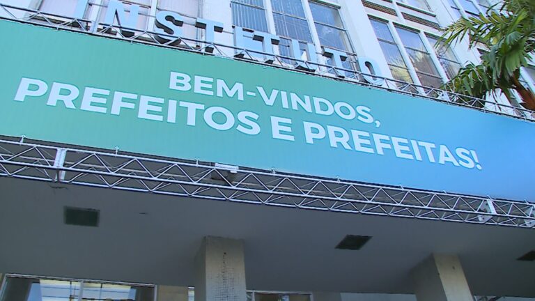 Prefeitos participam de encontro municipalista em Campinas